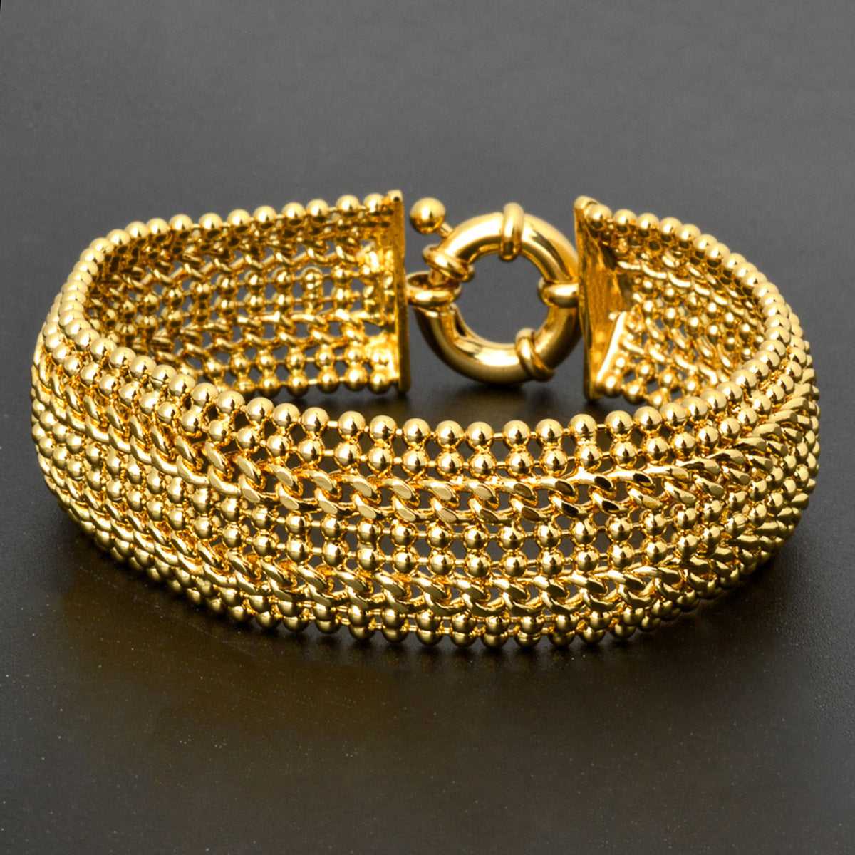 Minimalistisches Doppelreihen-Mesh Armband – Bild 4 | LuxeStyle
