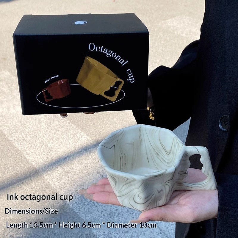 Keramikbecher