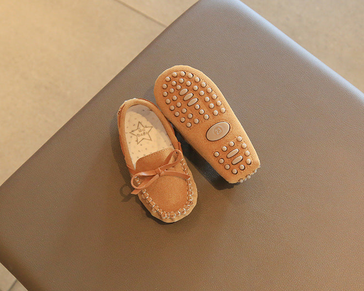 Süsses Baby-Mädchen-Schuhe mit weicher Sohle
