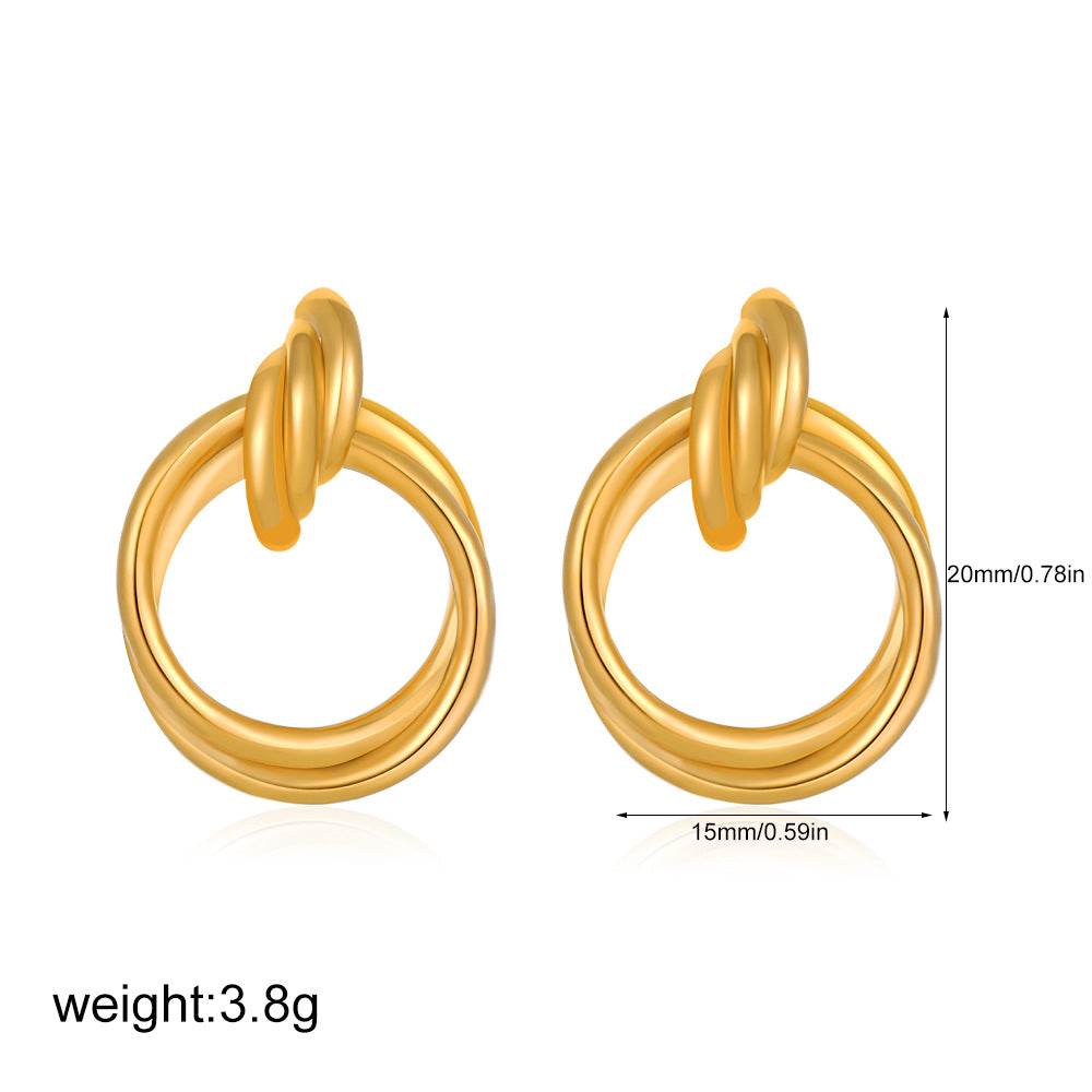 Goldene Streifenohrringe