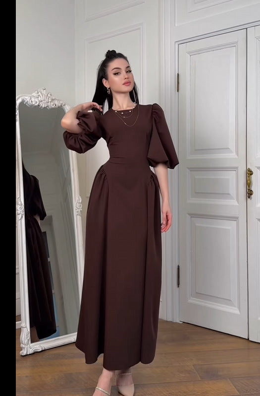 Elegantes Puffärmel-Maxikleid zum Schnüren