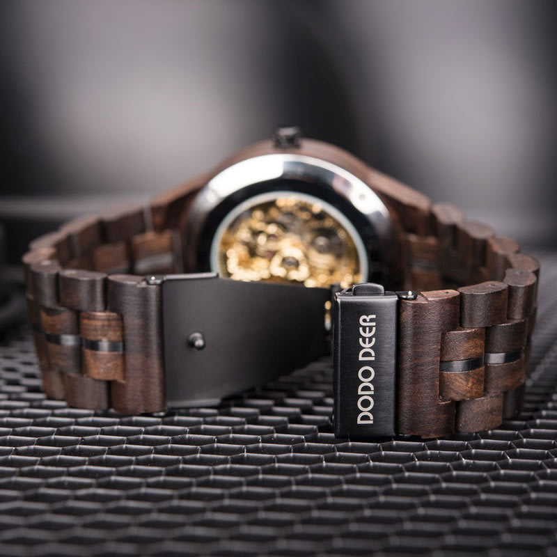 Mechanische Holz‑Uhr mit Lumen‑ und Chronographen – Bild 7 | LuxeStyle