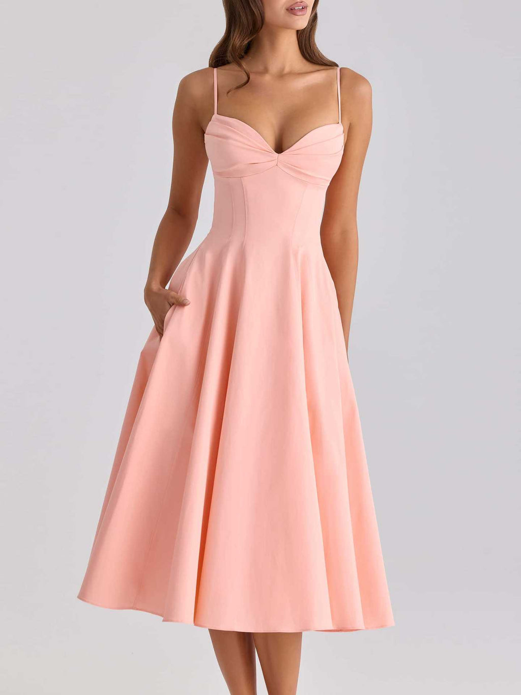 Elegantes Spaghetti-Träger-Kleid