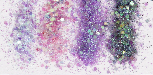 Glitzerpulver und Pailletten – Meerjungfrau-Farben – Bild 2 | LuxeStyle