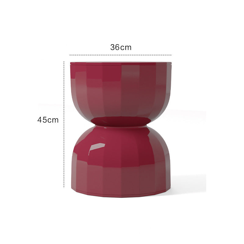 Eckiger Beistelltisch mit Sanduhr-Timer