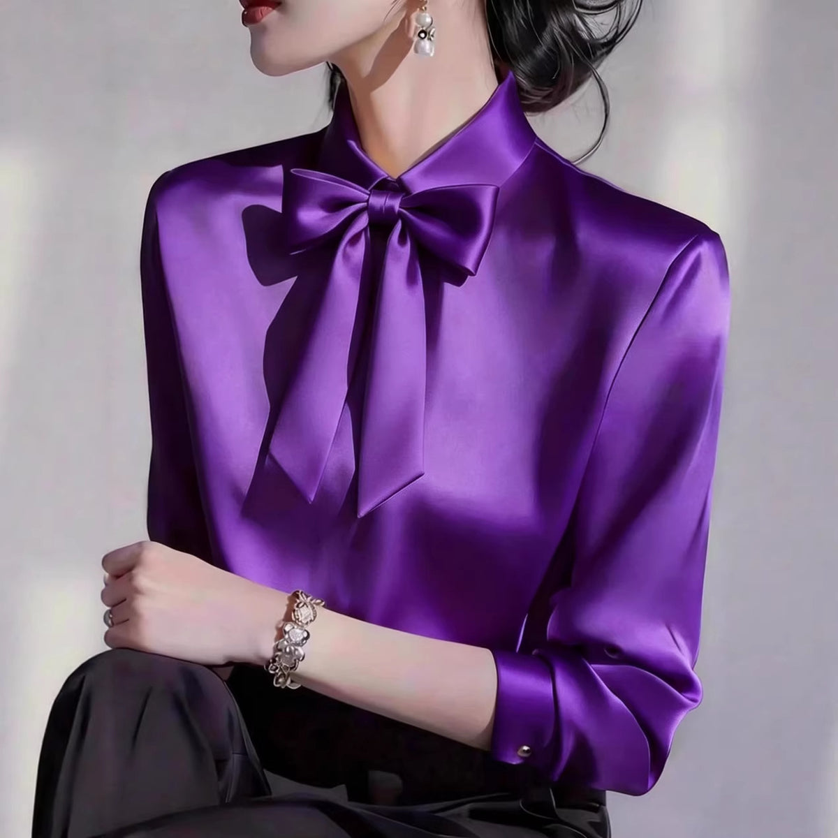 Elegante Langarmbluse mit Schleifenkragen – Bild 8 | LuxeStyle