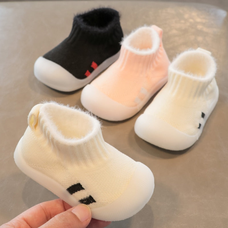 Baby Lauflernschuhe aus Wolle und Baumwolle