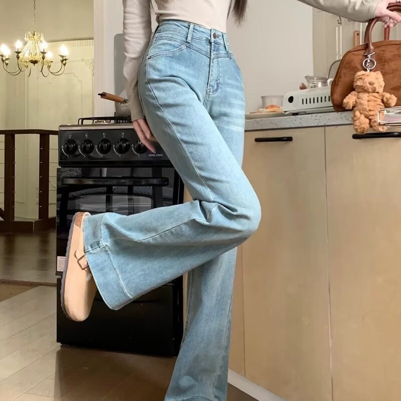 High-Waist Jeans mit weitem Bein und Fransen