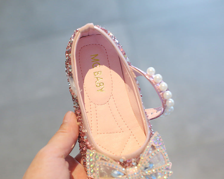 Prinzessin-Schuh mit Bogenknopf | LuxeStyle