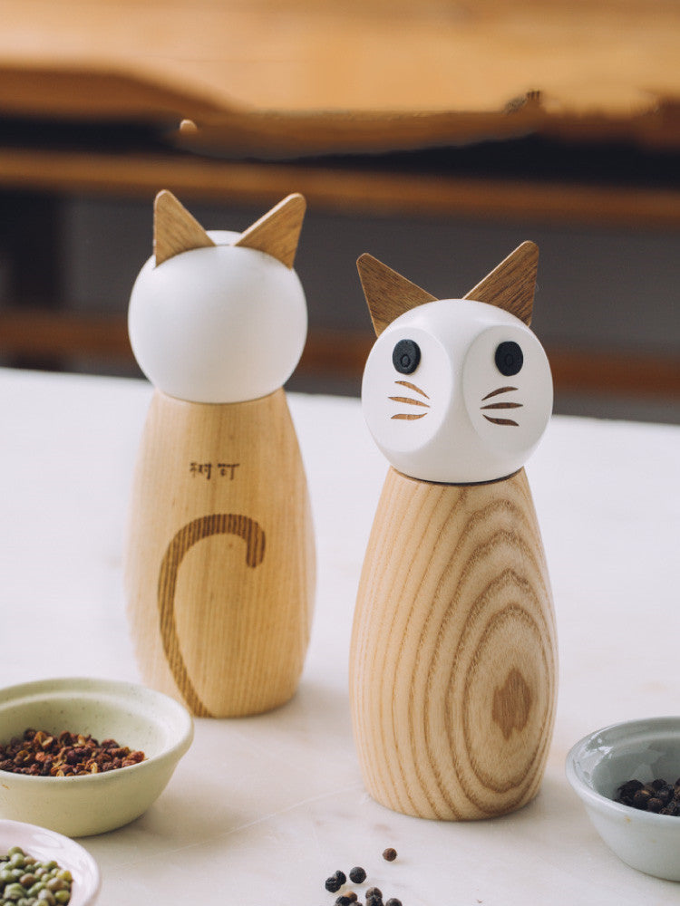 Manuelle Holzmühle «Tierli» – Bild 7 | LuxeStyle