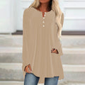 Samtbluse mit V-Ausschnitt