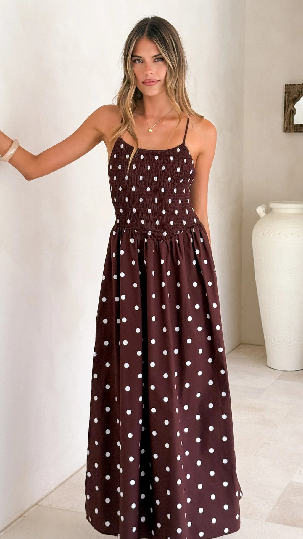 Maxikleid mit Taillengurt und Polka Dots – Bild 3 | LuxeStyle