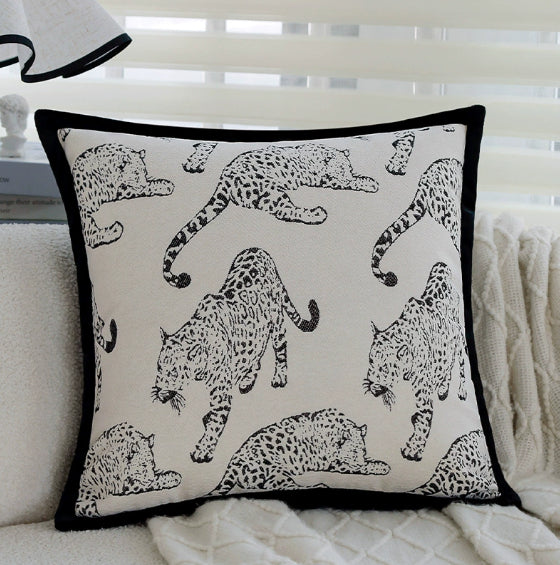 Geometrisches Kissen Schwarz-Weiss – Bild 11 | LuxeStyle