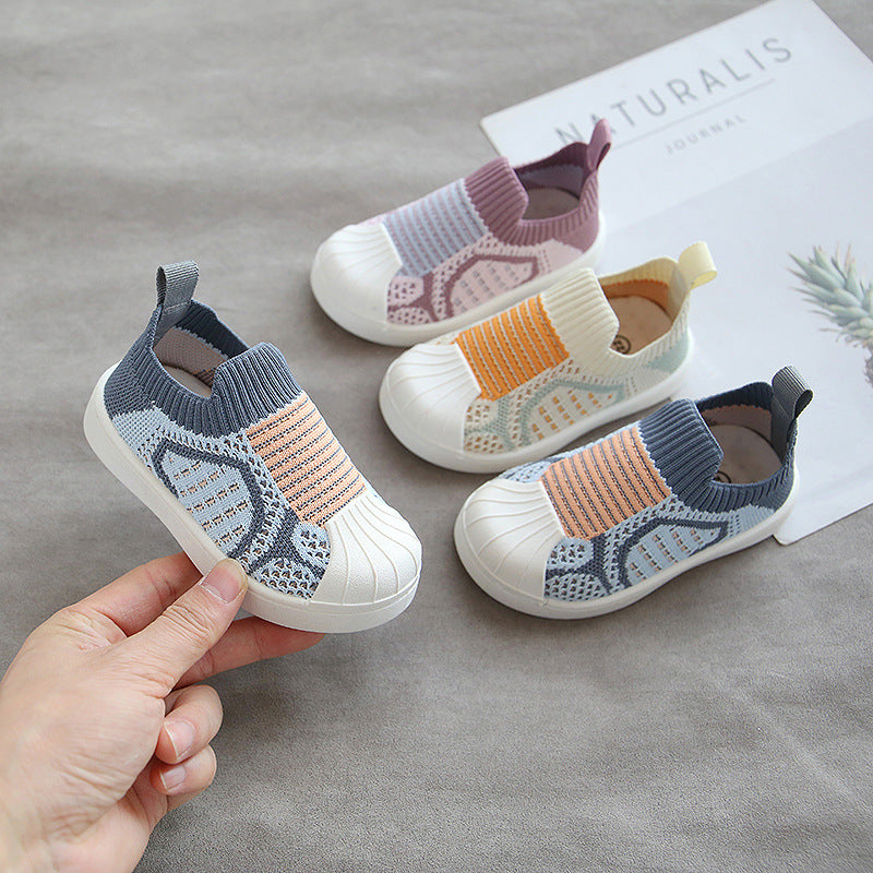 Fliegende Sneaker für Kinder – Bild 2 | LuxeStyle