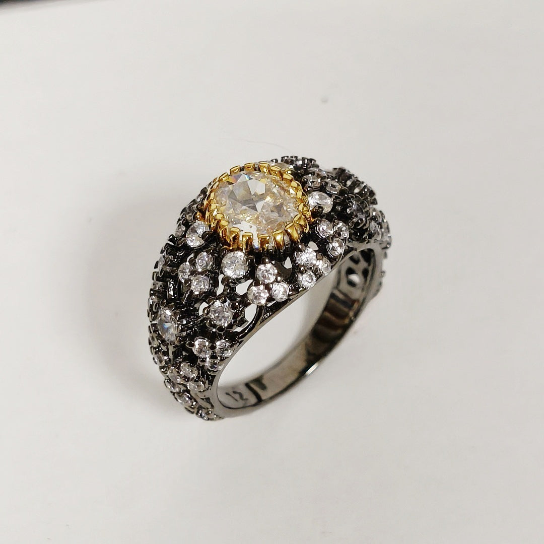 Vintage Oval Ring mit Zirkonia