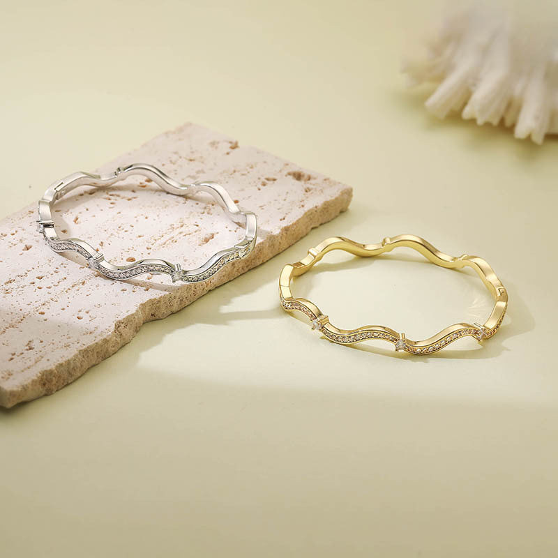 Armband mit Zirkonia-Wellenmuster | LuxeStyle