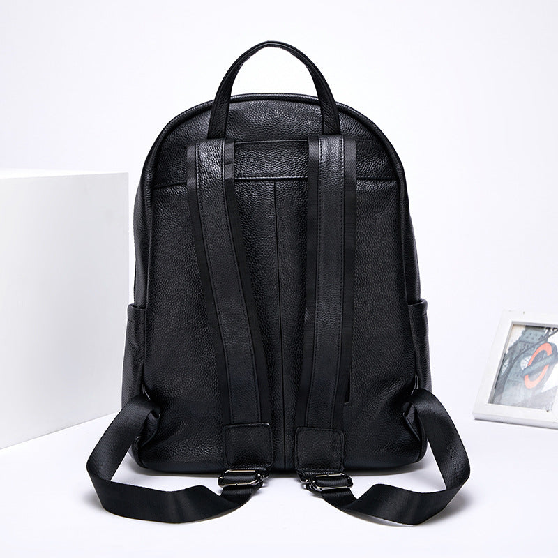 Schwarzer Lederrucksack für Männer und Frauen – Bild 3 | LuxeStyle