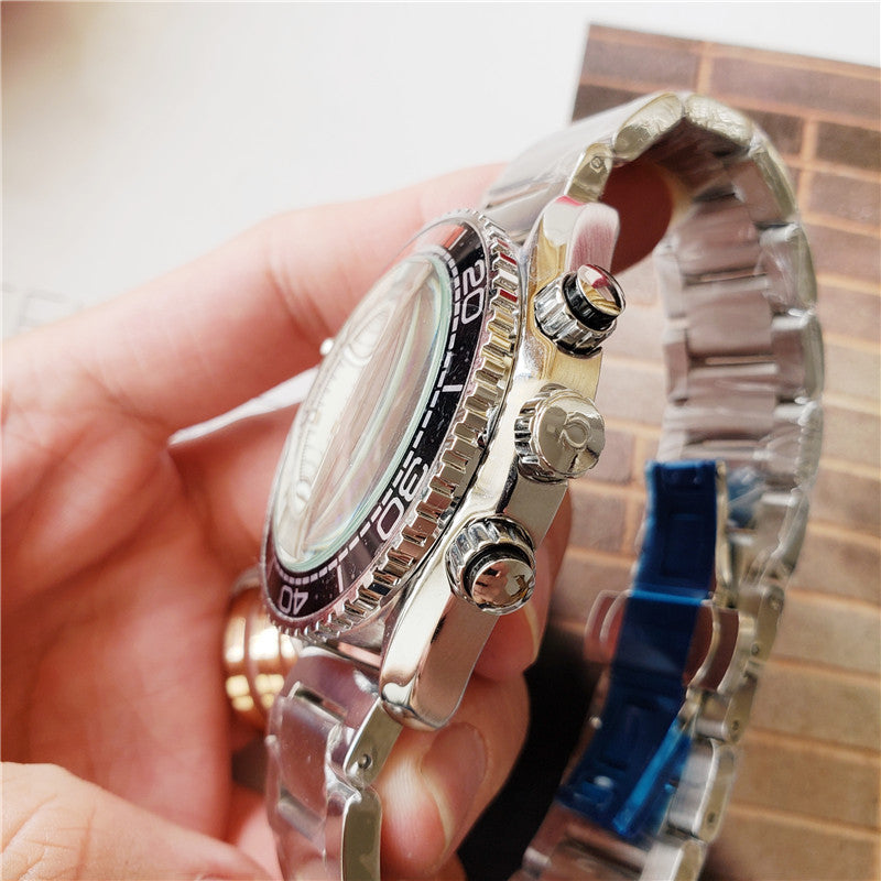 Quarz-Herrenuhr mit Kalender und fünf Zeigern – Bild 3 | LuxeStyle