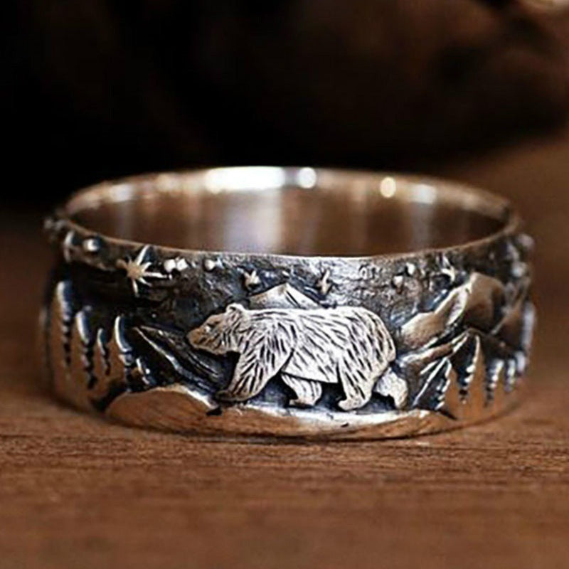 Unisex Bären-Ring Edelstahl getragen