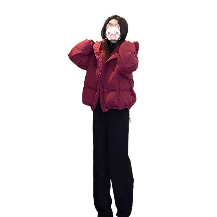 Kurze Winterjacke mit Kapuze