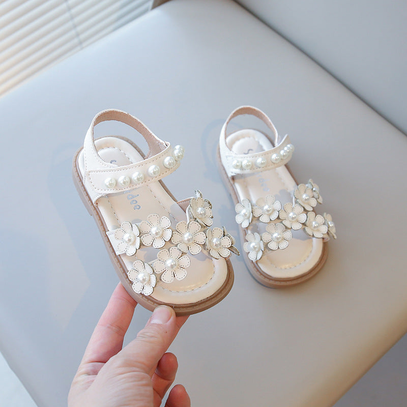 Sommerneu: Blütenperlensandalen für Mädchen mit weicher Sohle