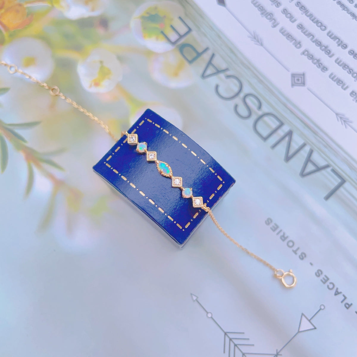 Retro-Armband mit künstlichem Opal – Bild 6 | LuxeStyle