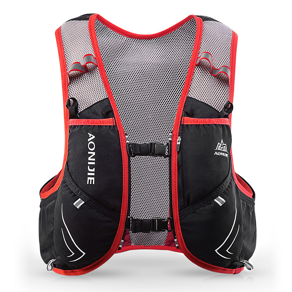 Laufwasser-Rucksack mit Reflektoren – Bild 18 | LuxeStyle