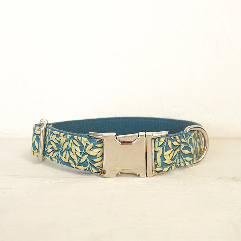 Goldener Hundehalsband