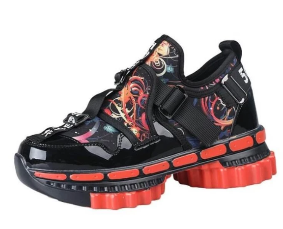 Viggo Gear Sportschuhe mit Riemenverschluss