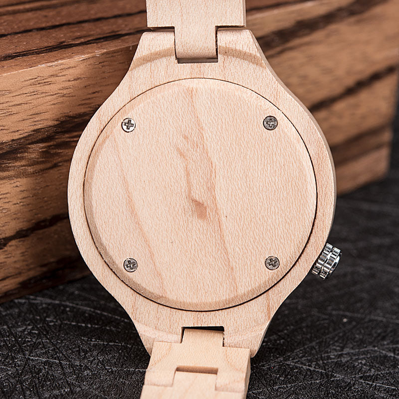 Holz-Damenuhr mit Leuchtzeigern – Bild 8 | LuxeStyle
