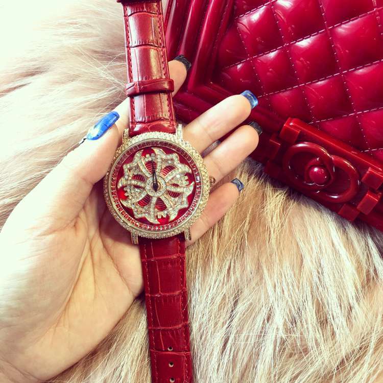 Modische Damenuhr mit Quarzwerk – Bild 5 | LuxeStyle