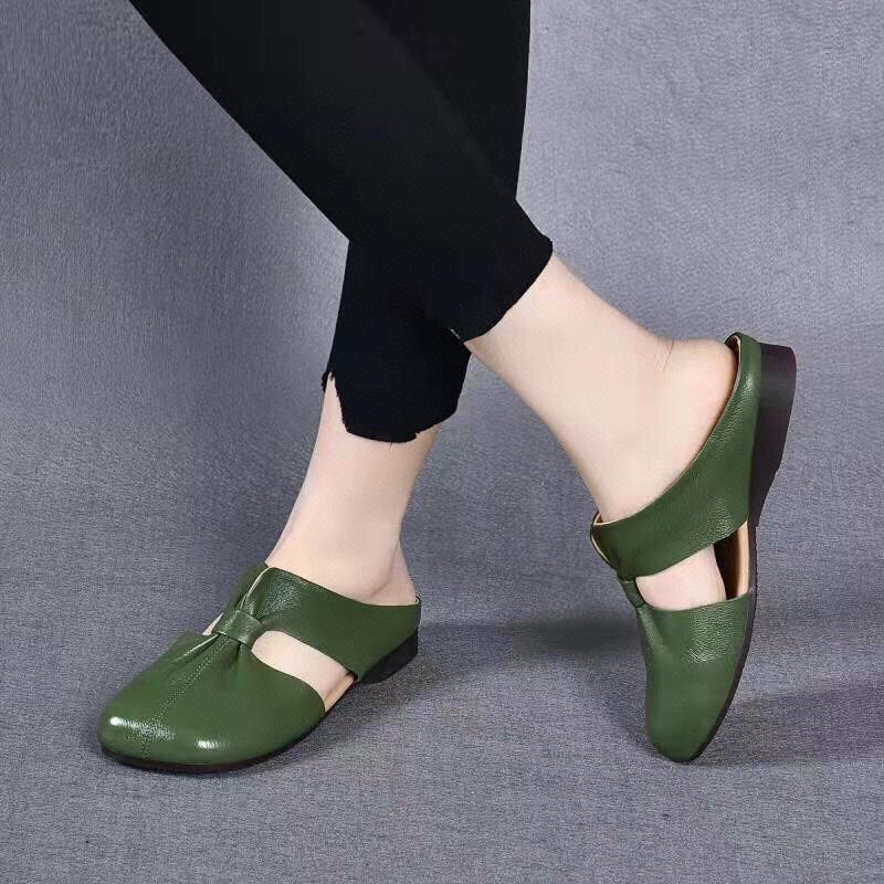 Weiche Ledersandalen mit quadratischem Bogen | LuxeStyle
