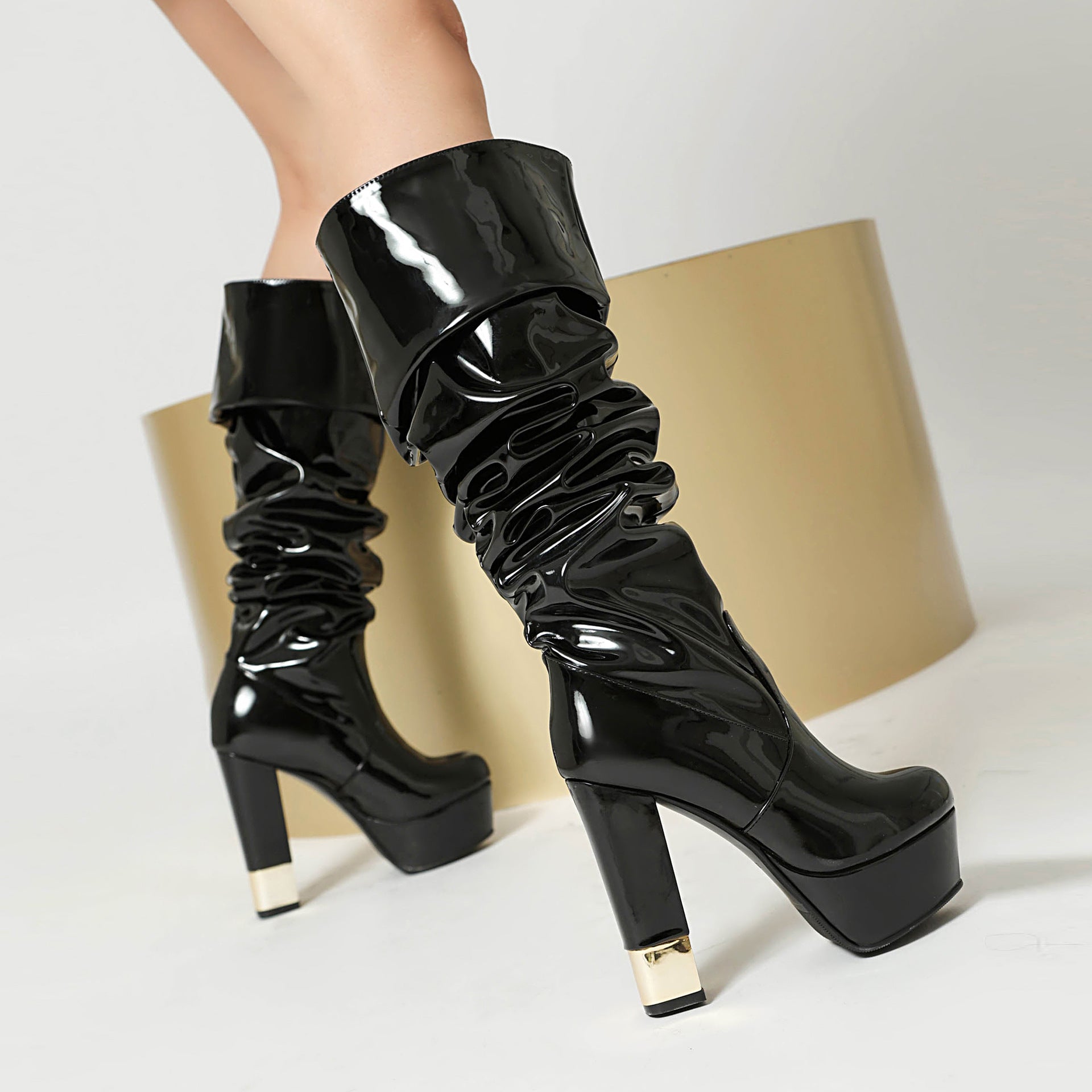 Europäisch-amerikanische Hochhackstiefel