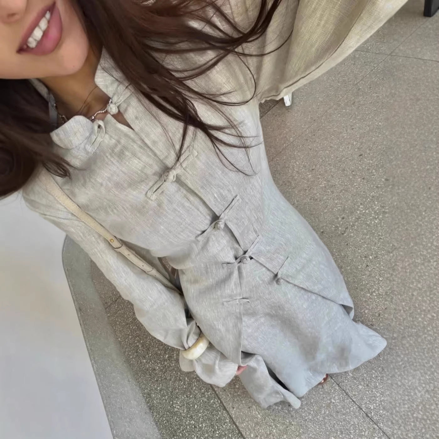 Vintage Langarm-Kleid mit Stehkragen
