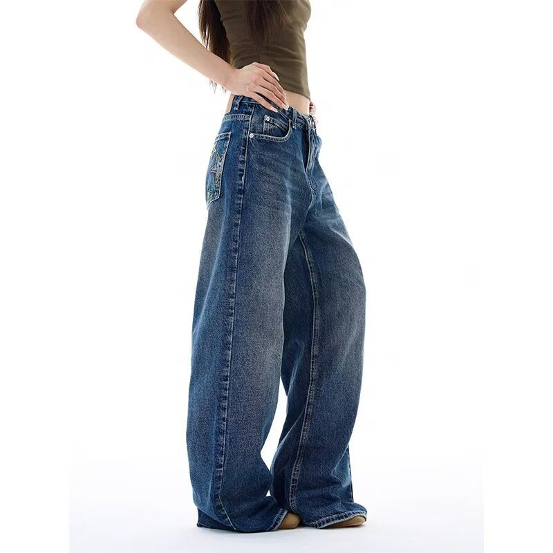 Jeans mit hoher Taille, lockere Passform und Vintage-Stickerei