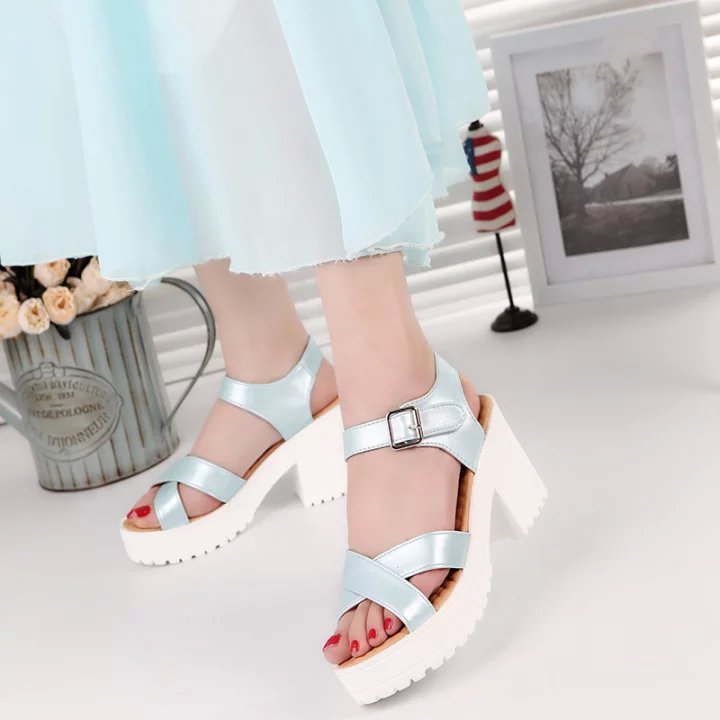 Plateau-Sandalen mit Chunky-Absatz