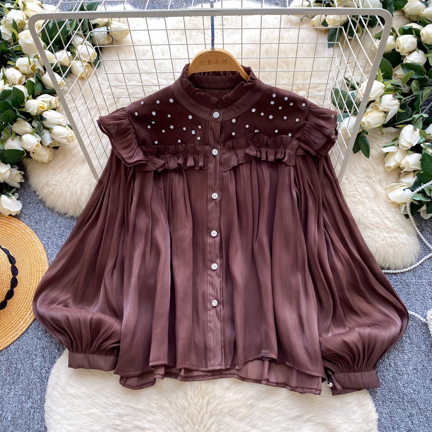 Gelbe Bluse mit Ruffles