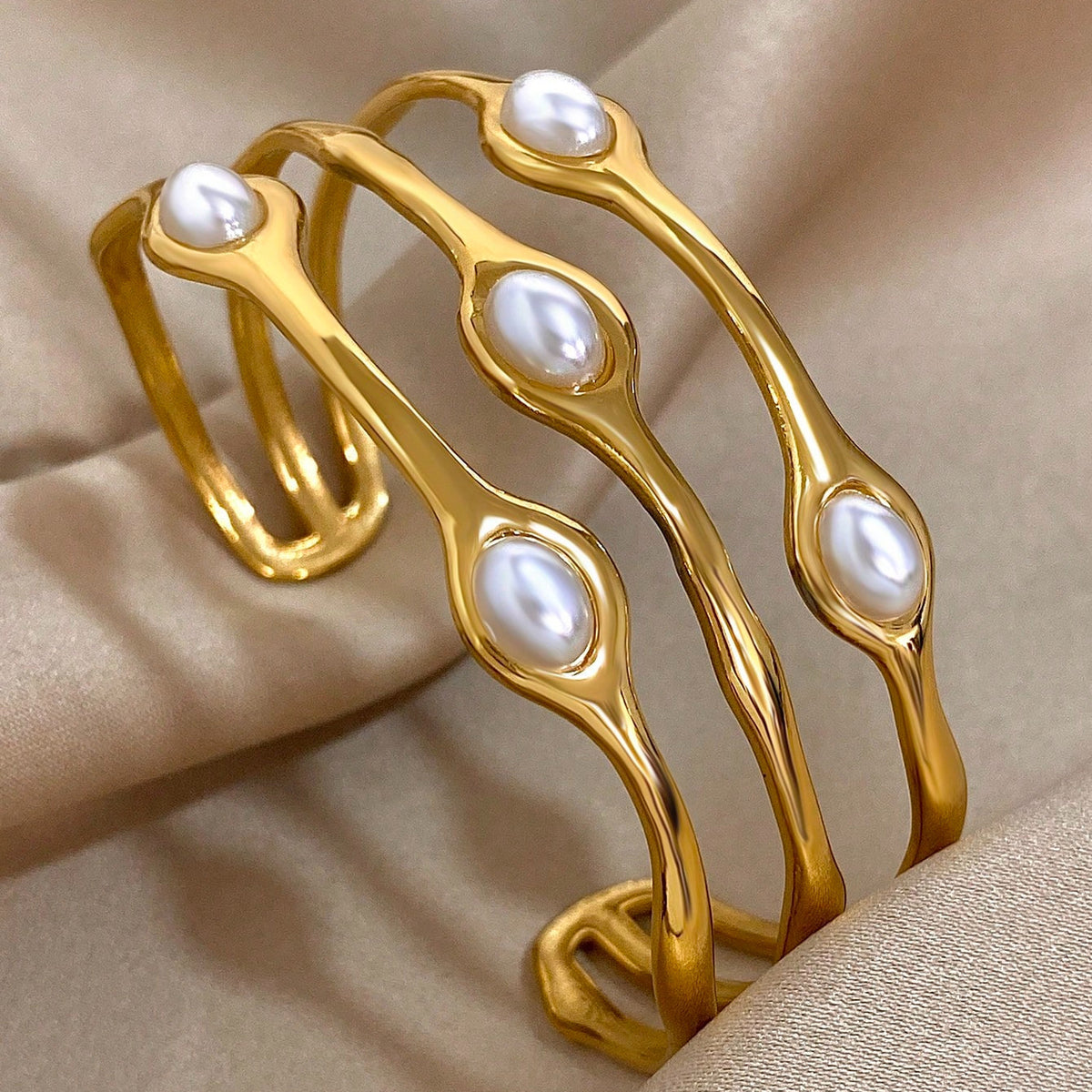 Offenes Perlenarmband aus Edelstahl – Bild 2 | LuxeStyle