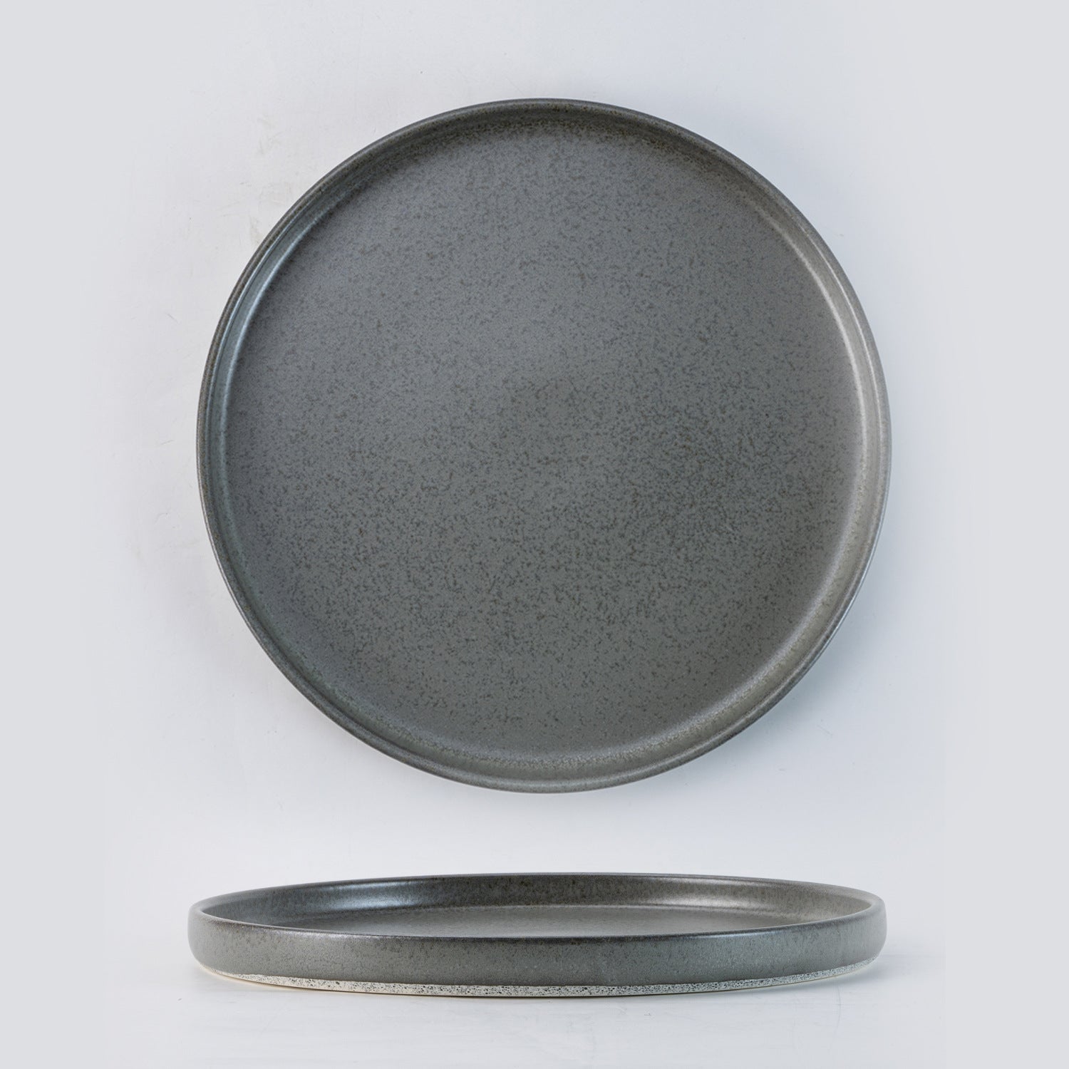 Minimalistische Keramik-Geschirr