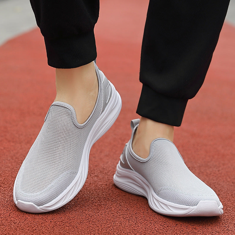 Luftdurchlässige Sneaker – Bild 5 | LuxeStyle