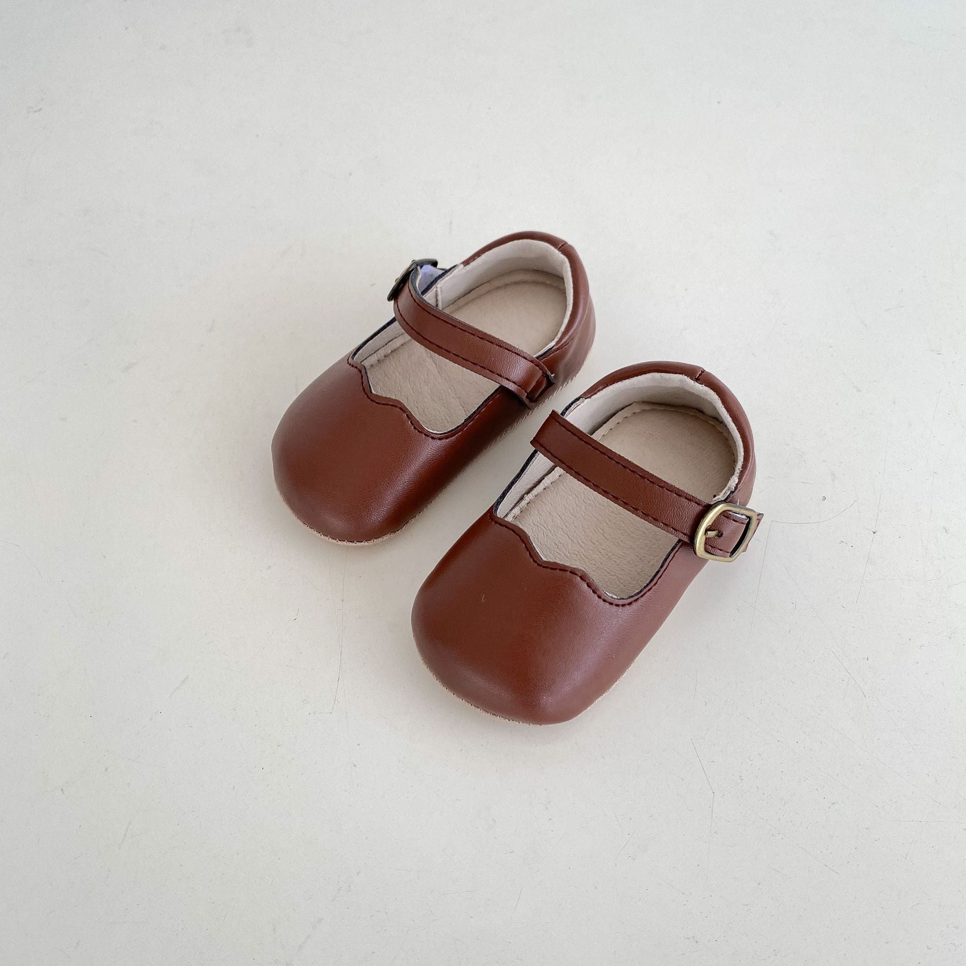 Weiche Babyschuhe mit Grip