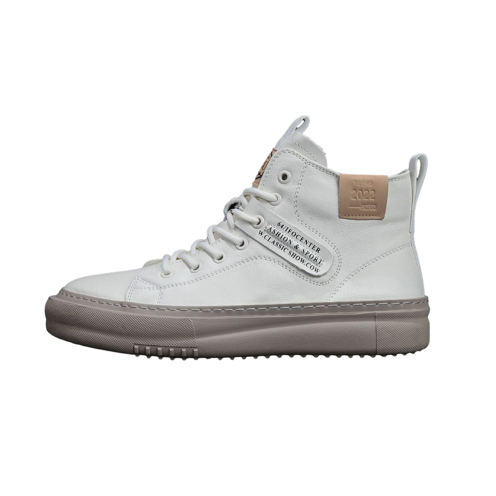 Weisse Leder-Sneaker mit dicker Sohle