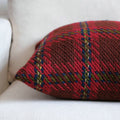 Plaid-Wollekissenbezug – Luxuriöser Stil – Bild 1 | LuxeStyle
