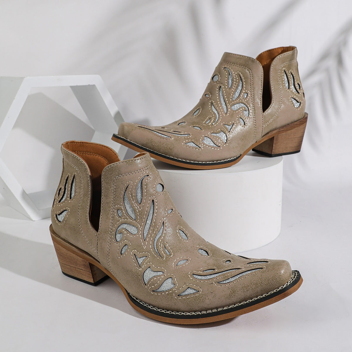 Western Ankle Boots mit Chunky-Absatz