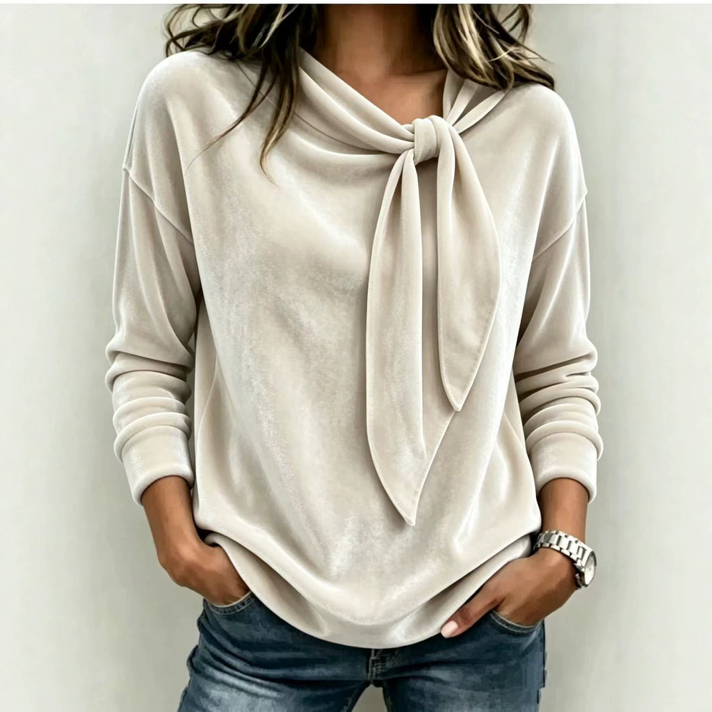 Damen Velourspulli mit Schleife