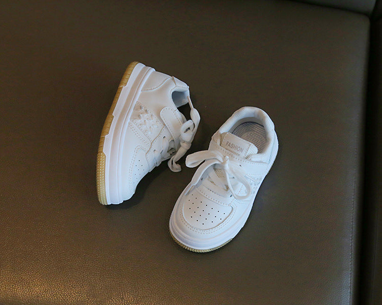 Leichte, rutschfeste Sneaker für Kinder