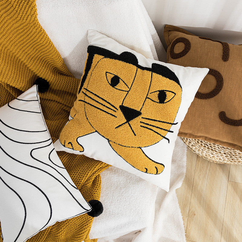 Kissenbezug mit Tiger-Motiv