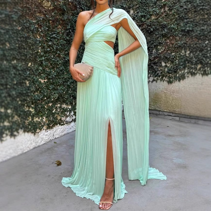 Trägerloses Plisseekleid mit Schlitz – Bild 2 | LuxeStyle