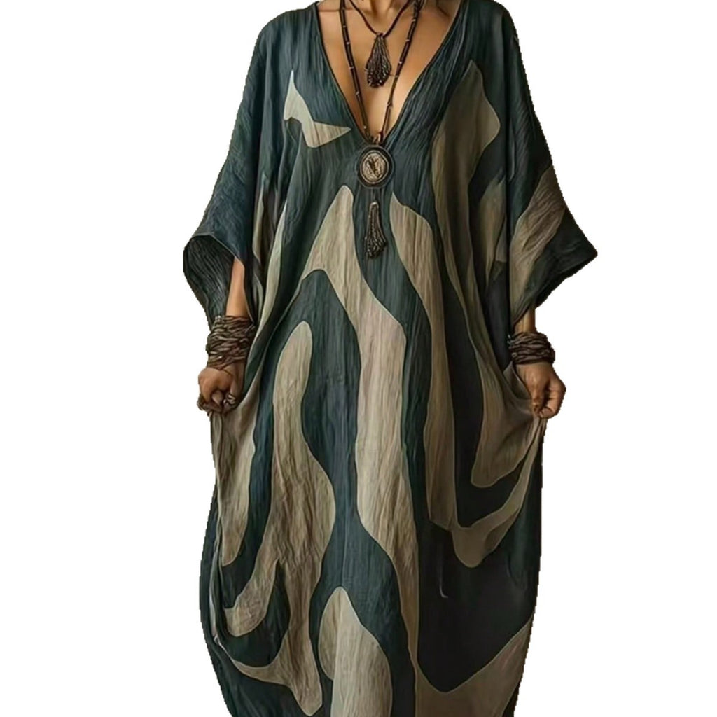 Strandkleid mit V-Ausschnitt und Fledermausärmeln