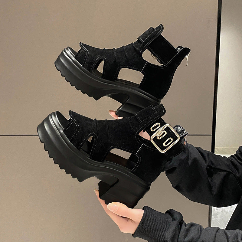 Plateau-Sandalen mit Chunky Heel – Bild 3 | LuxeStyle